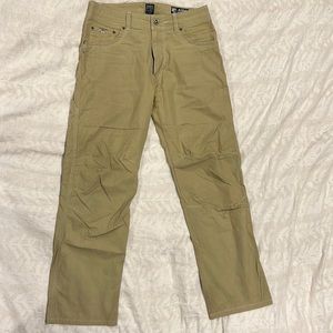 Kuhl Revolvr Mens 32x32 tan